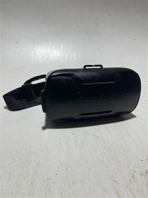 Skyviper Virtual Reality Headset For Phones. Virtual Reality. Black