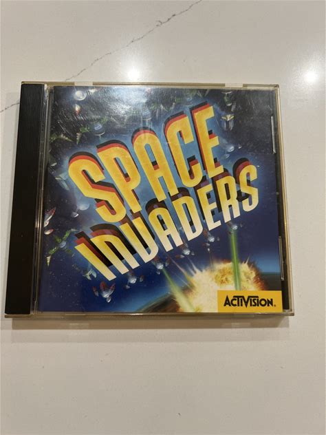 Space Invaders (Windows / PC CD-Rom, 1999) Complete/CIB! Mint Disc! Free Ship!