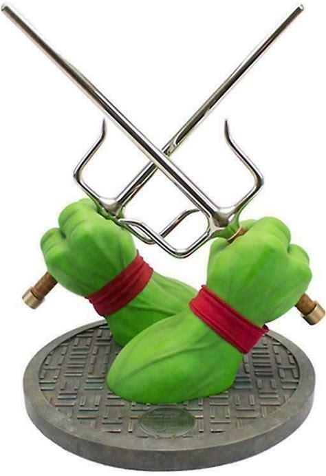 Teenage Mutant Ninja Turtles Raphael Sai Limited Prop Replica OBS NR. Factory. Black. Action Figures. 5060224086940.