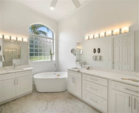 White Shaker Kitchen Cabinets Complete Sets Kitchen Furniture Light Luxury Cucina Completa Design Kitchen