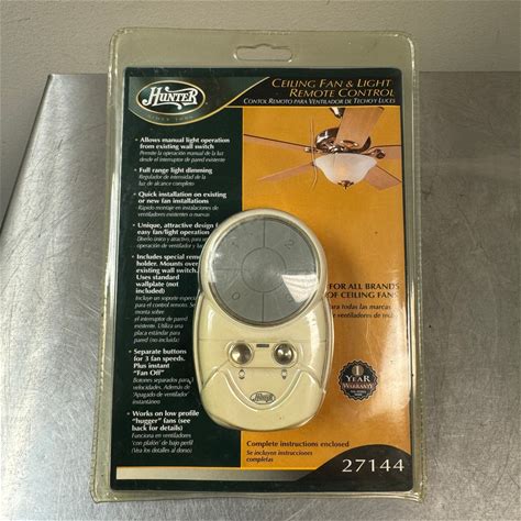 Hunter 3 Speed Ceiling Fan/Light Remote Control Model 27144 New Sealed Universal