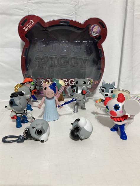 Roblox Piggy Mega Pack Series 2 With 10 Mini Action Figures 2021 Open 3 Extras