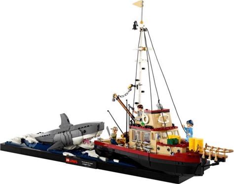LEGO Ideas Jaws Building Set, Diorama Kit, 1503 Pieces, For Ages Adults 18+