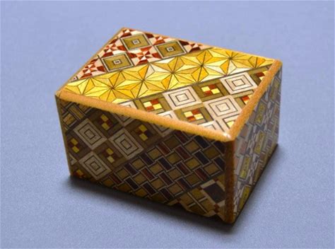 Japanese Handmade Wooden Puzzle Box,Japanese Secret box,2.7cm 12 Times Unique Secret Box,Smart Gift.Japanese Hakone Puzzle Box
