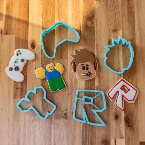 Roblox -Inspired Cookie Cutter Set: Gamer Party Favors, Food-Safe PLA