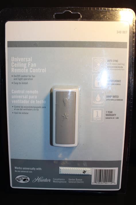 HUNTER - Universal Ceiling Fan Remote Control - ON/Off Control For Fan & Light