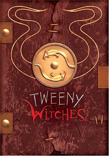 Tweeny Witches: Volume 1