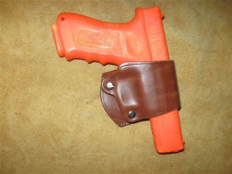 JBP Yaqui Slide Glock 17 19 22 23 26 27 33 32 31 Holster GC 241003. JBP. Brown. Holsters.