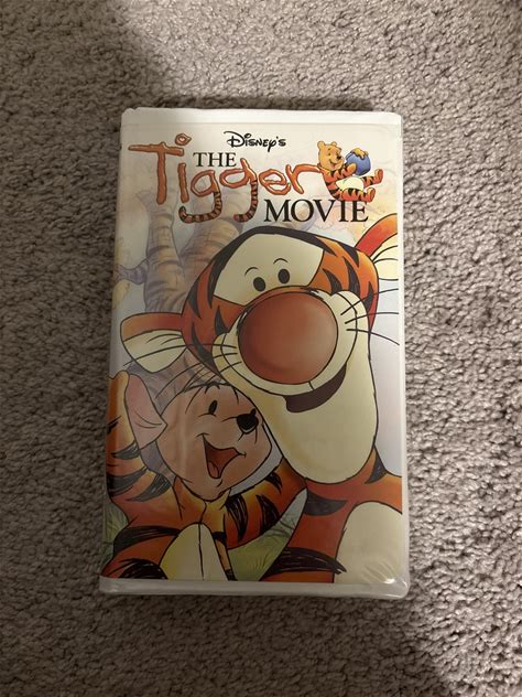 The Tigger Movie VHS 2000 Disney Video Tape Winnie The Pooh Vintage Clamshell. VHS Tapes. 0786936127676.
