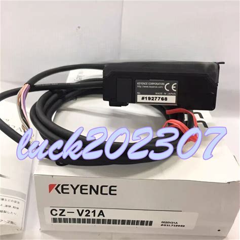 1Pc Keyence Cz-V21a Laser Amplifier Mx