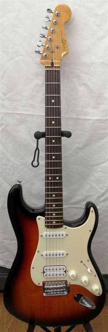 SQUIER SQUIER IOS STRAT Electric Guitar
