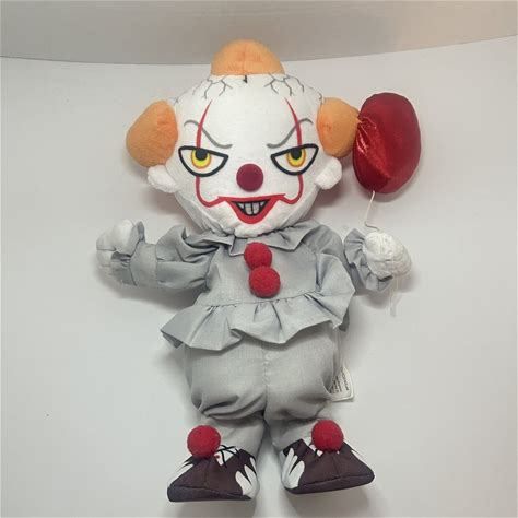 Horror Pennywise IT 13" Animated Walking Talking Figure With Tags -Works. Magic Power Co. Multicolor. Action Figures. 090727660939.