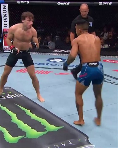 DROPPED HIM QUICK!@LukeRileyMMA | #UFC329