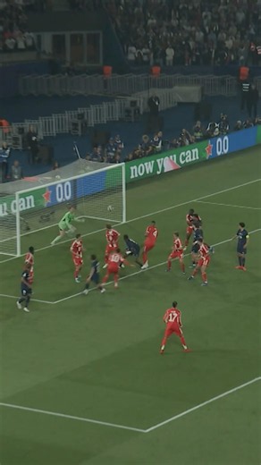 You said 1.74m? 👀 #PSG #Portugal #JoaoNeves