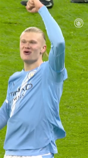 Erling Haaland Scores Amazing Goal for Manchester City