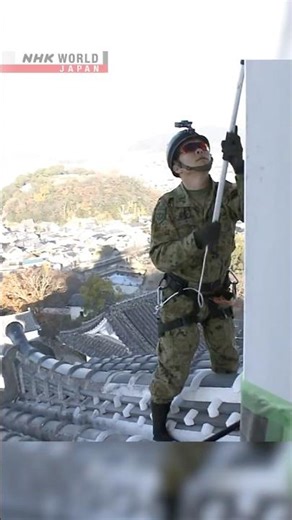 Japan SDF gets Himeji Castle gleaming for New YearーNHK WORLD-JAPAN NEWS #shorts