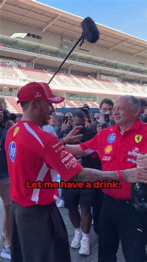 Lewis Hamilton Enjoying Every Moment 🍾🙌
