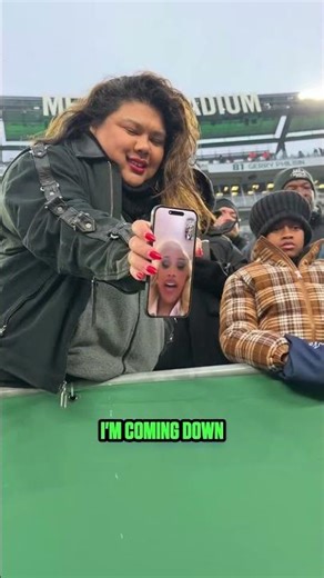 Cardi B was just trying to get out of the cold 😂