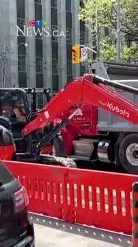 B.C. 911 operator reveals worst calls of 2025