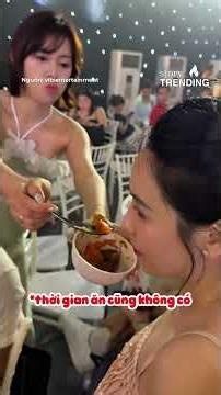 Mẹ Việt Phương Thoa tặng vàng riêng cho Viên Vibi, tổng cộng gia đình đi hơn 2 cây vàng #shorts