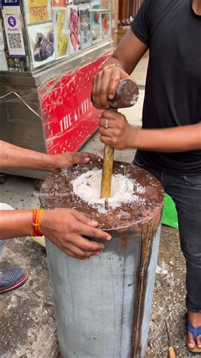 India's Most Unique Ice Dessert Roller Kulfi Making | Spoons of Indore