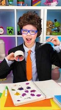 Pretty Notebook DIY 🌸😲 Pressed Flower Art 📓✨