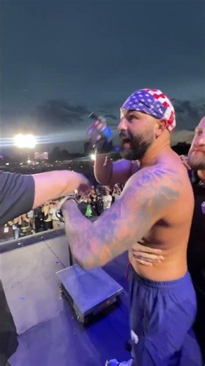 Josh Hokit and Derrick Lewis were beefing #ufcwhitehouse