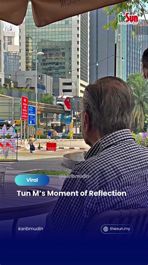 31 Dec 2025: In a quiet, meaningful moment, Tun Dr Mahathir Mohamad pauses to take in a view shaped by decades of vision, effort and determination. It is a reminder that lasting legacies are built over time through perseverance, leadership and an unwavering belief in progress. #theSun #theSunMY #LegacyInFocus #YearsOfService #MomentOfReflection