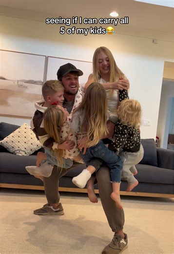 Can I Carry All 5 of My Kids? Funny Family Moments