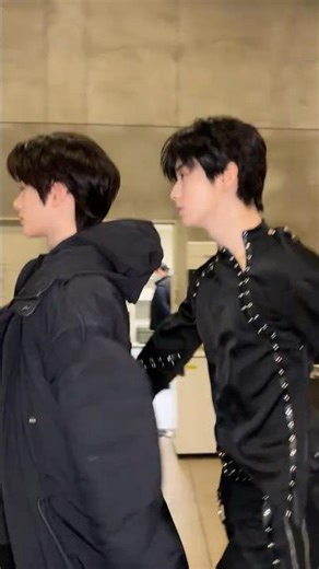 🚶‍♂️🚶‍♂️ #TXT #SOOBIN #BEOMGYU