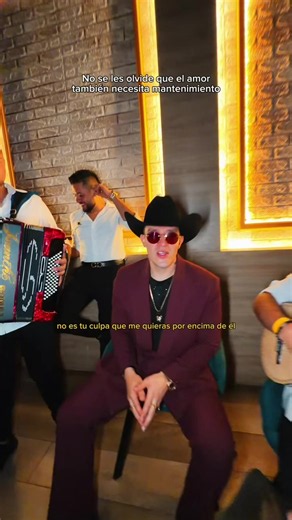 Luis Alfonso canciones: No es tu culpa y El amor necesita mantenimiento