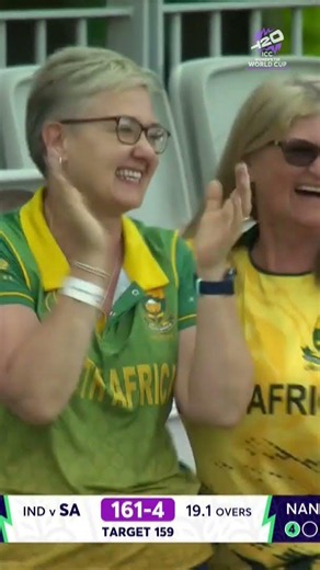 A terrific chase sealed from South Africa to keep their #T20WorldCup campaign on track 😍