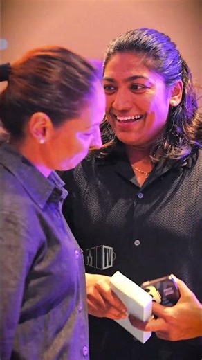 𝘚𝘢𝘫𝘢𝘯𝘢 𝘬𝘦 𝘭𝘪𝘺𝘦 𝘱𝘢𝘳𝘵𝘺 𝘵𝘰𝘩 𝘣𝘢𝘯𝘵𝘪 𝘩𝘢𝘪 🎂🥳#AaliRe #MumbaiIndians #TATAWPL