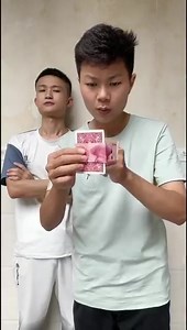 289K views · 2.6K reactions | Magic Trick Secrets Revealed - Funny Tricks | Magic Tricks Videos | Facebook