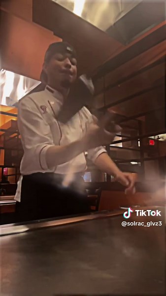 Mastering Hibachi Cooking at Benihana