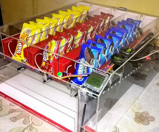 Snacks Vending Machine Powered by Arduino