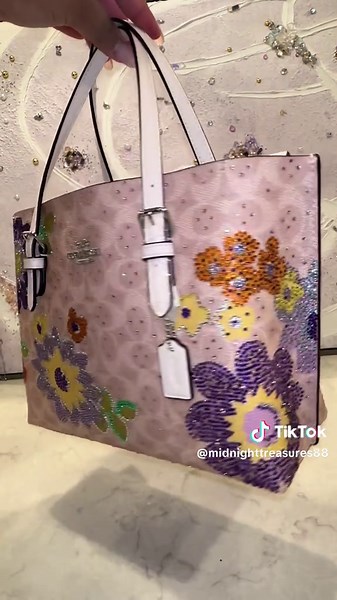 Stunning Mollie Tote: Crystallized Perfection Awaits