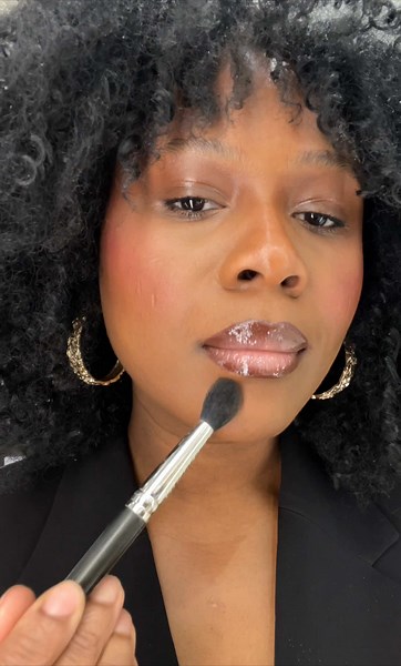 Mac Studio Fix Powder Plus Foundation Review