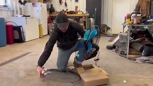 Wall Mount Fan with Remote, 3-speed Wall Oscillating Quiet Fan with 5 Blades, Adjustable Tilt and Timing, 16 Inch High Velocity Wall-Mounted Fans for Bedroom, Gym, Office, Warehouse, Garage, Gold