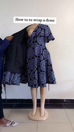 How to Perfectly Wrap a Dress: Step-by-Step Guide