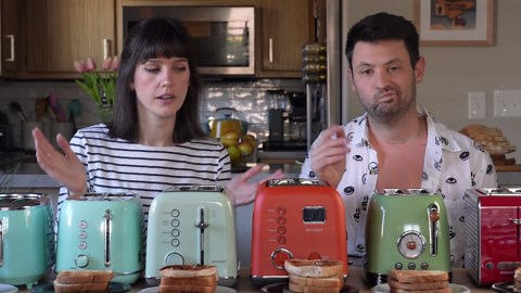 Best retro toaster? We compare them all to SMEG and DUALIT!