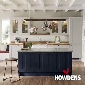 Start designing your ideal kitchen with Howdens. Over 70 kitchen designs, plus a wide range of worktops, flooring and more. | Howdens