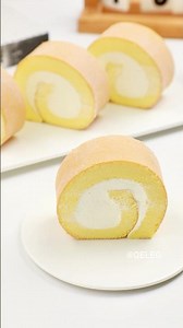 Soft and Fluffy Swiss Roll Recipe!!Tap the link to get this baking pan 💓#baking #cake #cakeroll