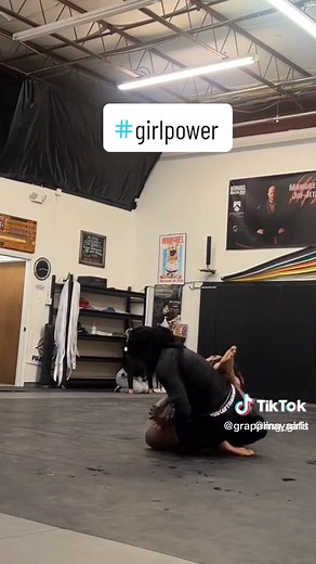 Ultimate Female Grappling: Body Scissor Submission Techniques