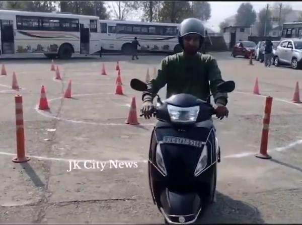 Two-wheeler Driving Test for License