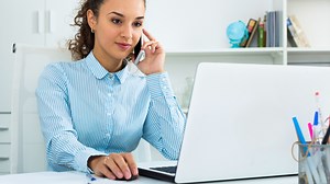 10 Best Skills an Administrative Assistant Must Have In 2025