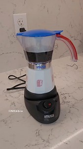 You can find this greca from L I N K in bio my amazon one! ..[Como hacer cafe con leche, how to use coffee greca, como hacer cafe en una greca, how to make coffee, coffee maker, clear coffee maker]..#cookingwitd #cafebustelo #imusa #cafeconleche #coffeemaker | _cookingwitd
