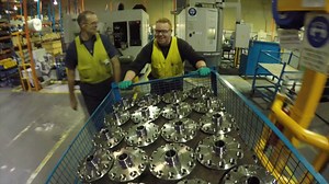 32K views · 492 reactions | For those of us who love to see Aussie 4WD engineering at its best. Give yourself some time to sit down and enjoy watching how our #ARB4x4 Air Lockers are manufactured, right here in our Victorian Kilsyth Factory. | ARB 4x4 Accessories | Facebook