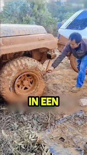 This is how pros fix a flat tire… everywhere?! 🤯🛞🔥