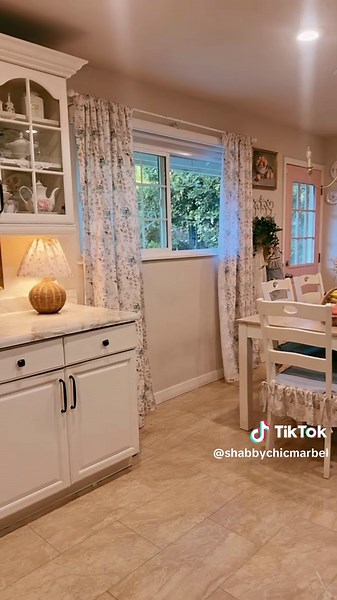 Creative Kitchen Window Curtains from Tablecloths